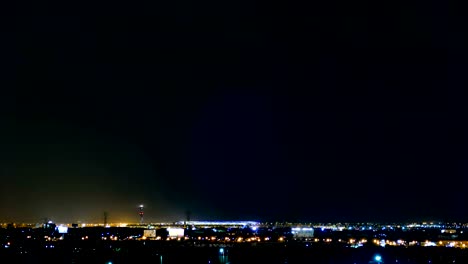 4K-timelapse-noche-nublado-de-tormenta-pesada