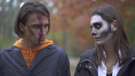 Halloween.-Guy-and-girl-with-scary-makeup