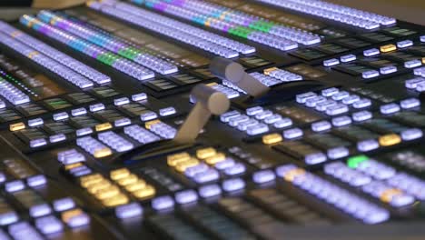 Professional-modern-broadcasting-console