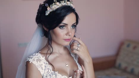 Beautiful-and-lovely-bride.-Wedding-morning