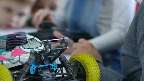 Using-Remote-Control-of-Toy-Car