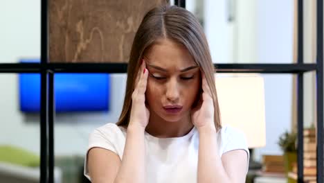 Headache,-Upset-Tense-Young-Girl