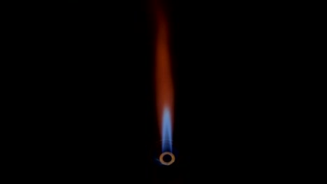 Piezo-ignition-and-strong-flame-of-a-gas-burner