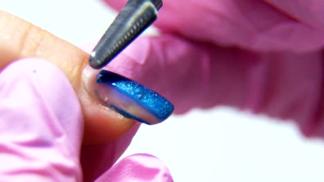 removing-nail-polish