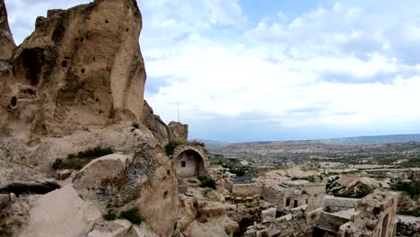 POV-Ansicht-von-Uchisar-Castle.-Erkunden-Cappadocia.-Nevsehir-Provinz.-Turkei