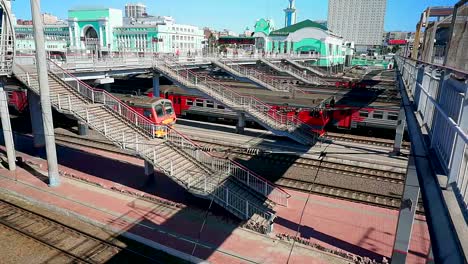 Station-in-Novosibirsk.-Suburban-train-platforms.
