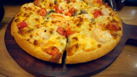 Pizza-de-comida-de-mar