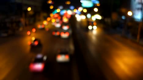 Unschärfe-Bokeh-einer-Verkehrsampel