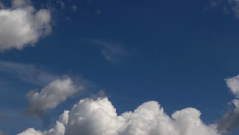 Time-Lapse-Cumulus-Cumulonimbus-Wolken-Bildung