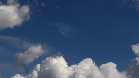 Time-Lapse-Cumulus-Cumulonimbus-Clouds-Formation