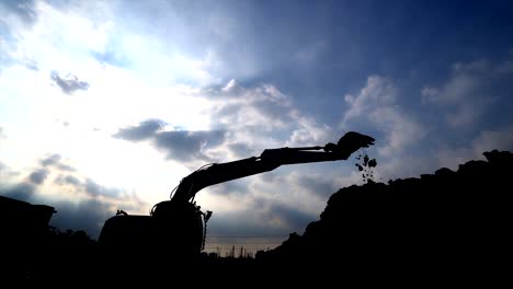 Bagger-arbeiten-in-Baustelle