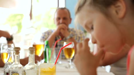 People-waiting-for-food-in-restaurant