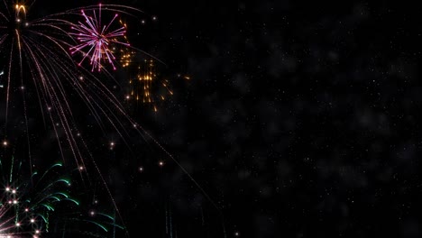 Feuerwerk-explodieren-Trail-Partikel-bunte-für-alle-Event-Feier.