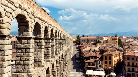 Timelapse-segovia-skyline-aquedect-in-summer,Spain