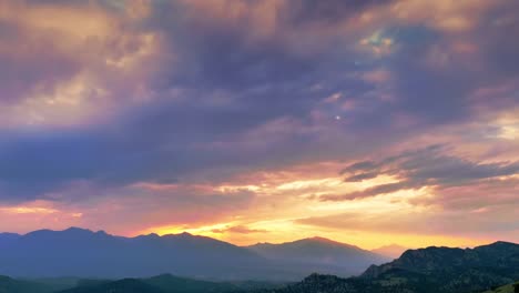 Time-lapse-Clouds-and-Mountians-(UltraHD-4K)