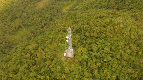 Telephone-signal-tower-in-mountains