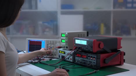 Student--girl-in-physics-class