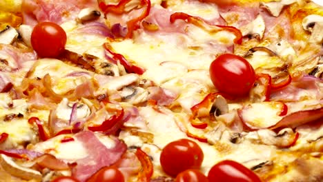 Rustic-italian-pizza-with-ham,-kaiser,-mozzarella-and-mushrooms