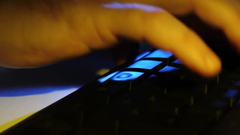 Typing-on-Keyboard-Multi-Colored-Light-Macro