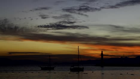 Am-Meer-Stadt-Turgutreis-und-spektakuläre-Sonnenuntergänge