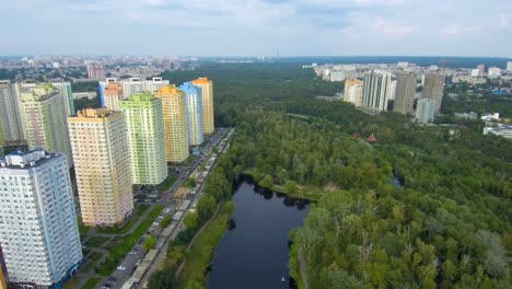 Aerial-Drone-Flight-Footage:-View-of-the-beautiful-park-in-the-city-center.