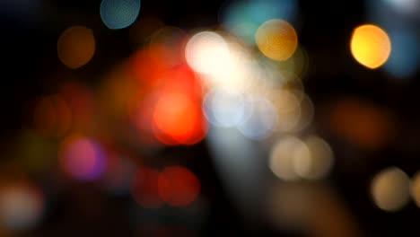 blur-bokeh-of-a-traffic-light