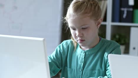 Young-Girl-Using-Computer