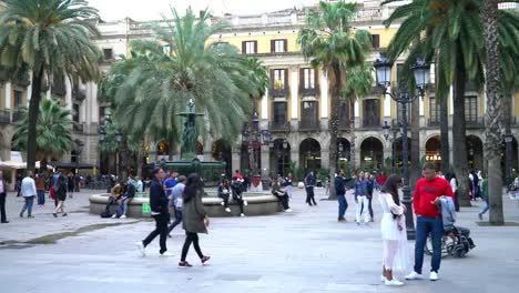 Royal-square-in-the-evening