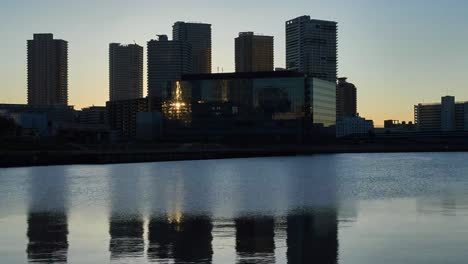 TOKYO-TIMELAPSE-in-TOYOSU