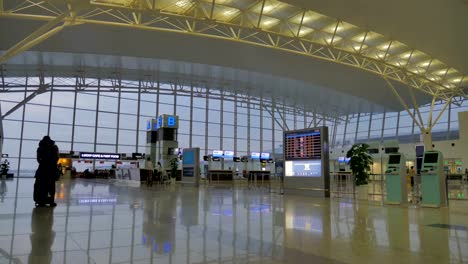 Time-Lapse---Taoyuan-International-Airport,-Taiwan