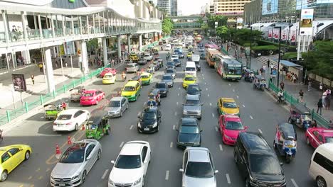 Stau-in-der-Stadt-von-Bangkok