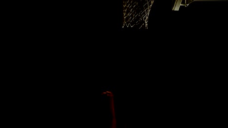 Male-basketball-player-playing-in-the-court-4k