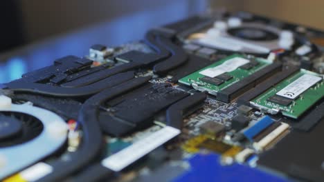 Laptop-Mainboard-Reparatur-cervice