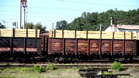 Fracht-Beförderung-von-der-Eisenbahn-Zug.