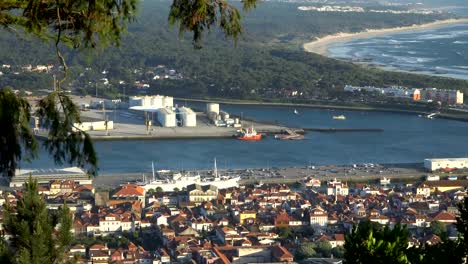 Puerto-industrial-en-Portugal