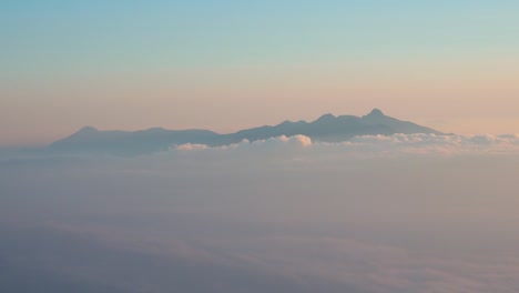 MT.Yatsugatake-y-mar-de-nubes