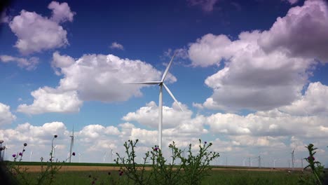 Grupo-de-creación-de-energía-limpia-y-renovables,-aerogeneradores