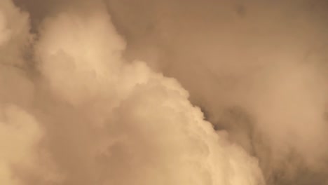 clouds-in-the-sky-above-salt-lake-city