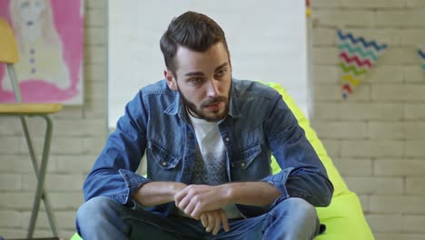 Male-Teacher-Talking-with-Preschoolers-in-Kindergarten