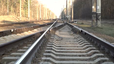 Ferrocarril.-Rieles-de-ferrocarril-para-trenes