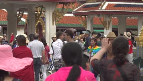 Bangkok-/-Thailand---May-23-2018-:-tourist-at-Wat-Phra-Si-Rattana-Satsadaram-slow-motion-shot