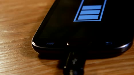 Smartphone-on-charging-in-rotation