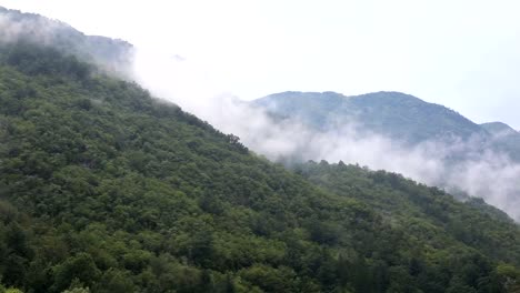 Nubes-de-la-montaña