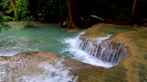 Beautiful-waterfall---Erawan-waterfall-at-Erawan-National-Park-in-Kanchanaburi,-Thailand.