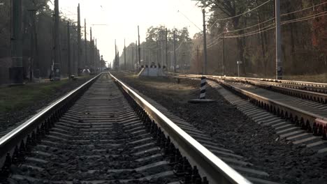 Eisenbahn.-Eisenbahnschienen-für-Züge