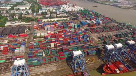 Shanghai-Container-Port