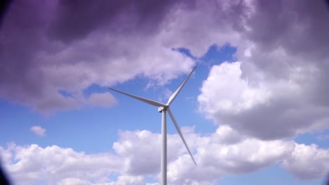 Cluster-of-wind-turbines-creating-clean-&-renewable-energy,