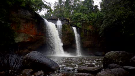 slow-motion-of-Haew-Suwat-Waterfall-in-Khao-Yai-National-Park,-Thailand