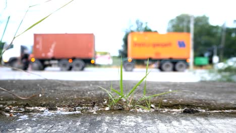 Side-view-of-Traffic-road