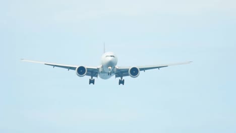 Avión-de-fuselaje-ancho-a